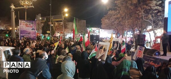 تجمع و راهپیمایی مردم ولایتمدار بجنورد در میدان شهید