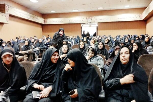 سمینار آشنایی با هوش مصنوعی در ناحیه 4 شیراز 