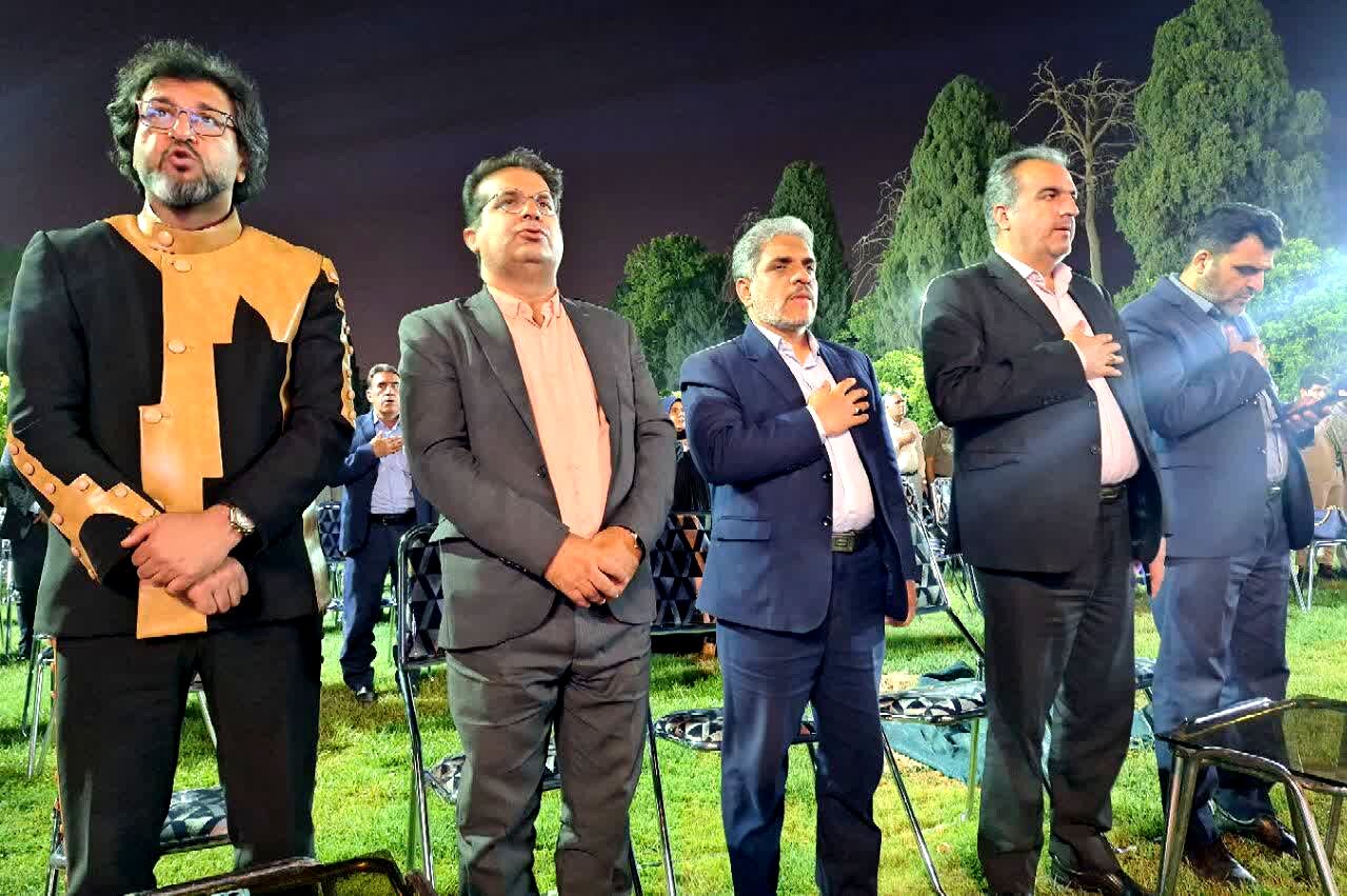 مراسم تجلیل از معلمان نمونه استان فارس