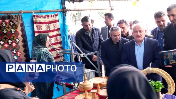 بازدید استاندار مازندران از غرفه نوروزی قائمشهر