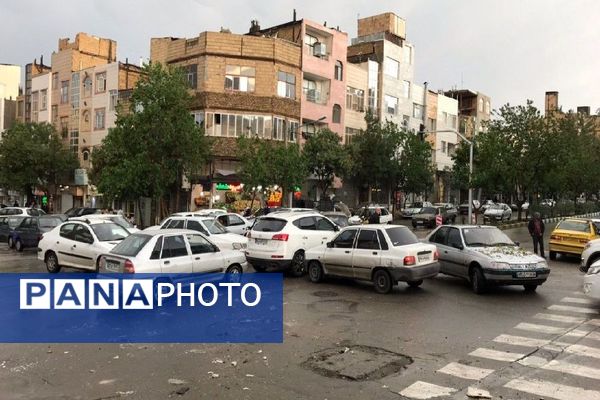 حضور جهادی بسیج و مردم برای کمک به سیل زده مشهد 