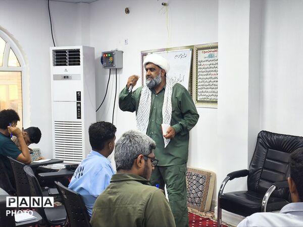 حضور فرماندهان واحدهای دانش‌آموزی سندرک در دوره آموزشی «یاوران ولایت»