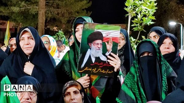  نود و نهمین شب تجمعات مردمی شهرستان نجف‌آباد؛ جلوه‌ای از بصیرت و همبستگی