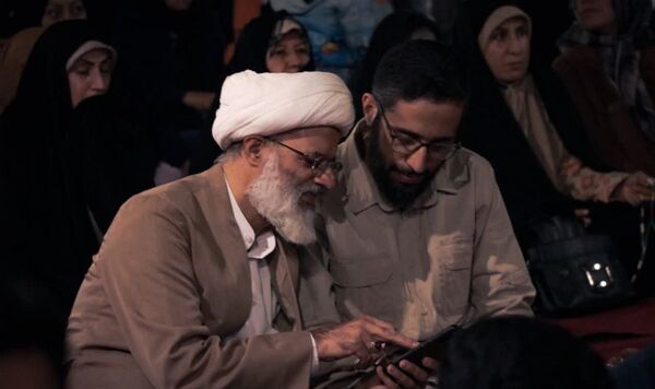 حضور پرشور مردم ناحیه 4 کرج در مراسم هفته دفاع مقدس 