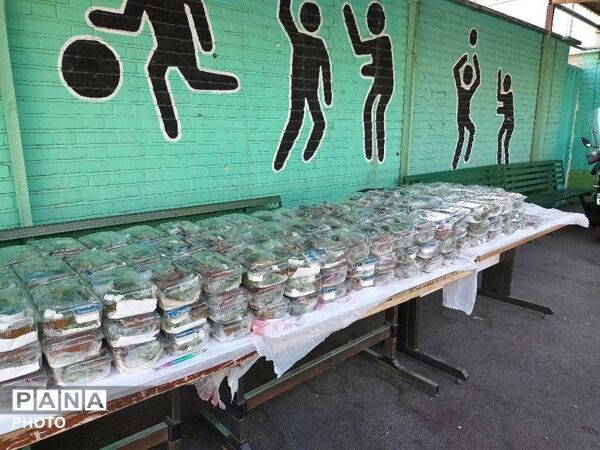 ضیافت صمیمیت در مدرسه شایستگان؛ افطاری‌ای به یادماندنی در مدرسه