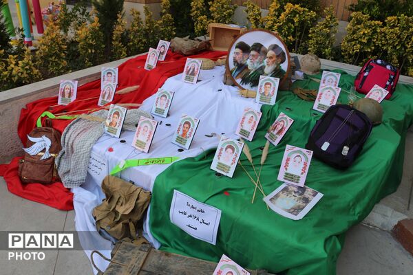 جشن شکوفه‌ها در بجنورد با نواخته‌شدن زنگ مهر و آغاز سال تحصیلی کلاس اولی‌ها