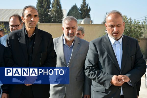 سفر یک‌روزه استاندار تهران به شهرستان بهارستان