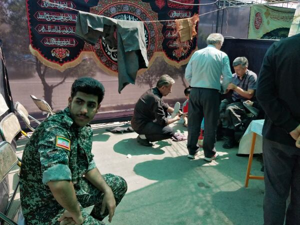 برپایی موکب شهدای شاهنامه و شهرداری منطقه ۱۲ و پذیرایی از زائران امام رضا (ع) در مشهد 