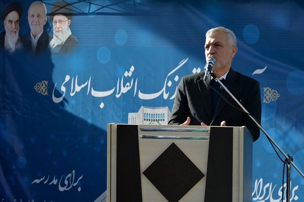 توجه به آموزش‌ و پرورش از اولویت‌های اصلی مدیریت شهرستان است