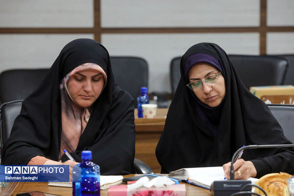 نشست گفتمان سازی برنامه ملی نماد