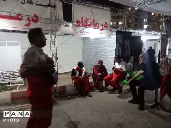 اوج خدمت جمعیت هلال احمر در مراسم وداع و تشییع رهبر انقلاب در ۴۵ متری گلشهر کرج