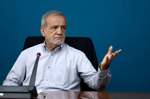 یقین داریم با هم‌افزایی و انسجام داخلی بر مشکلات غلبه می‌کنیم