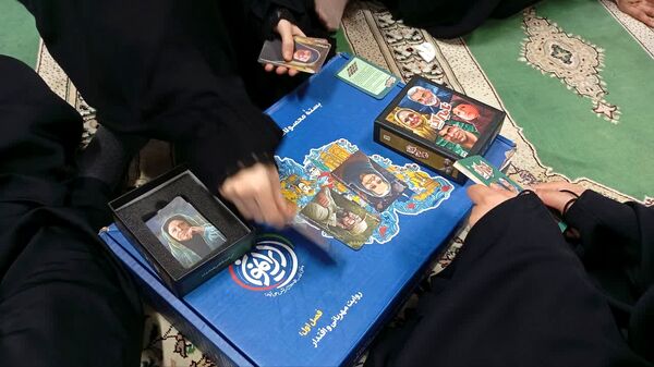پیوند معنوی دانش آموزان و ایرانمون در اعتکاف