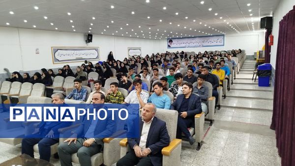 همایش راه روشن در شهرستان خلیل آباد 