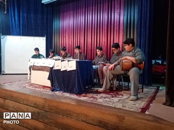 مسابقات فرهنگی هنری امید فردا در کاشمر 