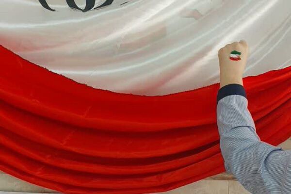 مدارس اسلامشهر یکصدا در جشن انقلاب 