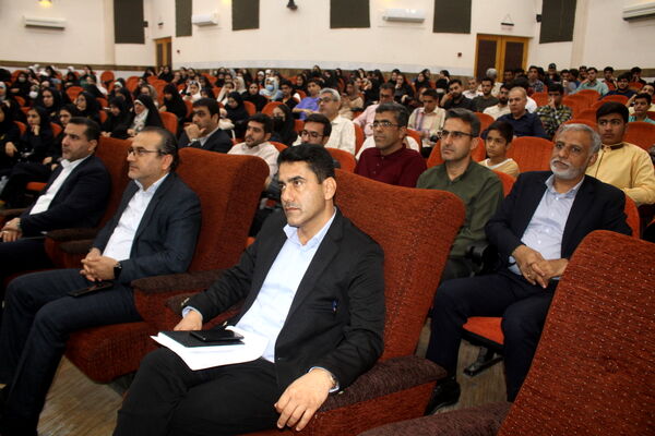 تجلیل از نخبه‌های چهل و دومین دوره مسابقات قرآن، عترت و نماز ، فرهنگی و هنری و پویش مهر استان بوشهر