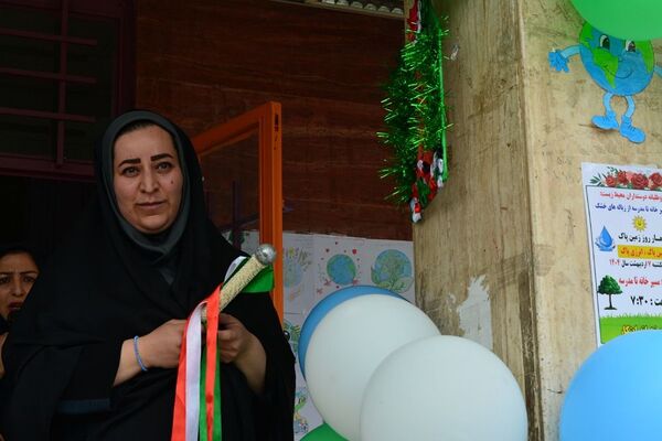 برگزاری مراسم هفته زمین پاک در بهارستان‌دو