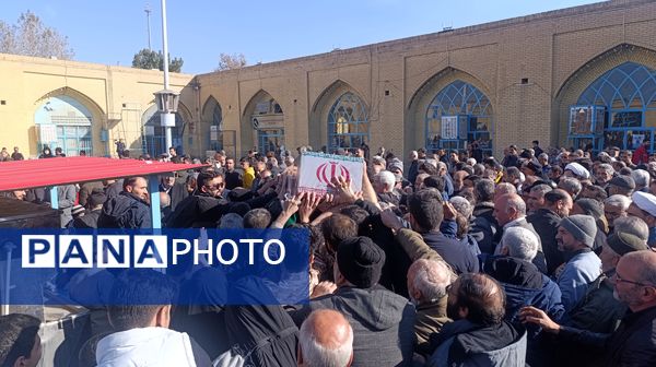 مراسم استقبال از پیکر شهید گمنام خوشنام فاطمی در مسجد جامع نیشابور 