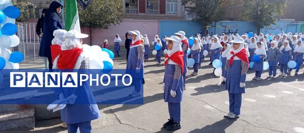 آیین افتتاحیه طرح سفیران سلامت در ناحیه یک شهرستان بهارستان 