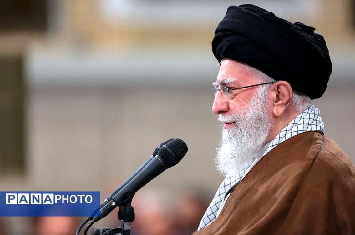 رهبر انقلاب: به برکت شهادت شهید زاهدی عظمت جمهوری اسلامی ایران ظاهر شد