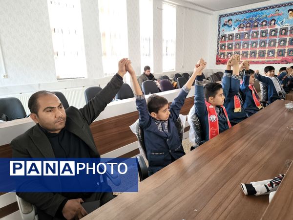 همایش پیشتازان مقاومت در شهرستان سامان