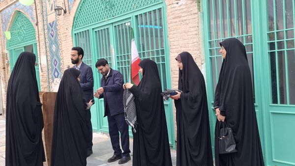 اعزام دانش‌آموزان شهرستان کهک قم به اردوی راهیان نور