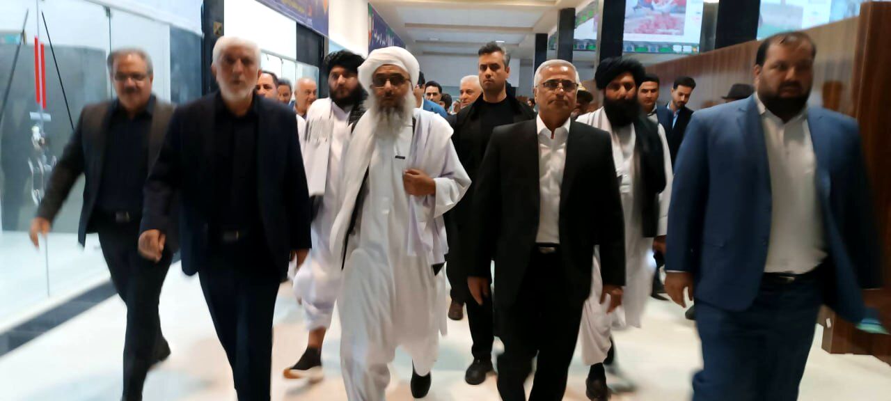 ورود والی هرات از مرز دوغارون به استان خراسان رضوی