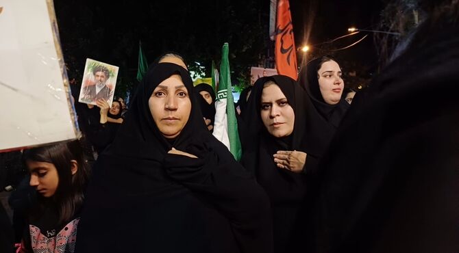 اجتماع باشکوه عزاداران حسینی در میدان امام خمینی (ره) کوهدشت