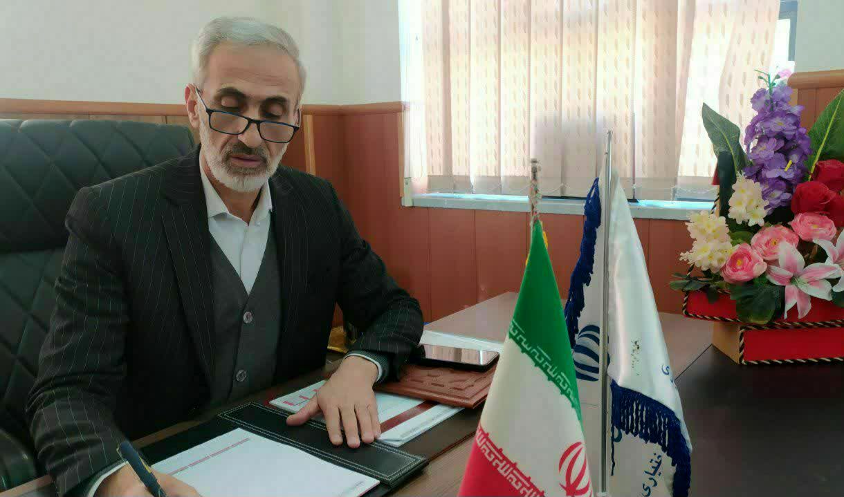 خبرنگاران، نبض جامعه را در دست دارند