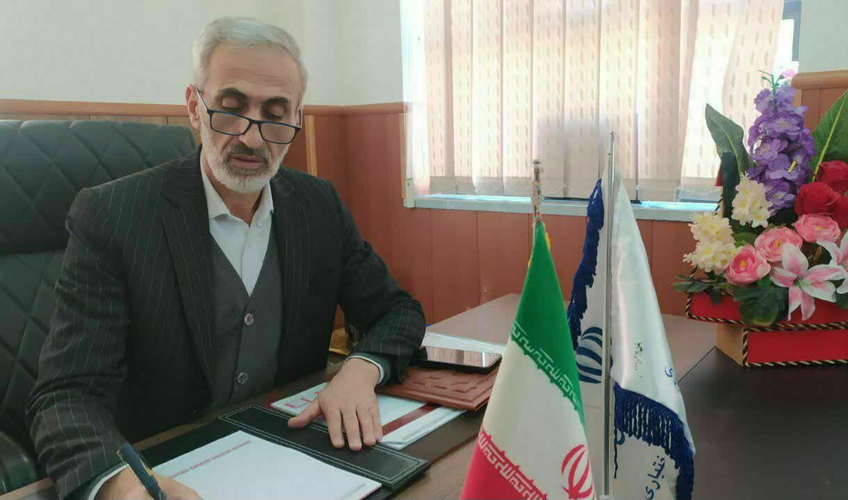 خبرنگاران، نبض جامعه را در دست دارند