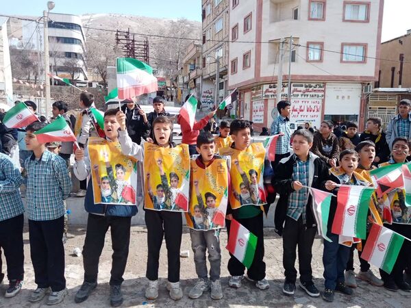 راهپیمایی 22 بهمن در قالب دوربین پانا سپیدان