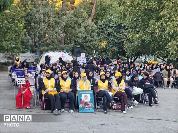 آیین افتتاحیه سی و پنجمین دوره مسابقات ورزشی دانش آموزان دختر کشور در کرمانشاه 