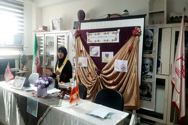  آیین گرامیداشت میلاد حضرت فاطمه(س) و روز مادر در مدارس شهرستان ملارد