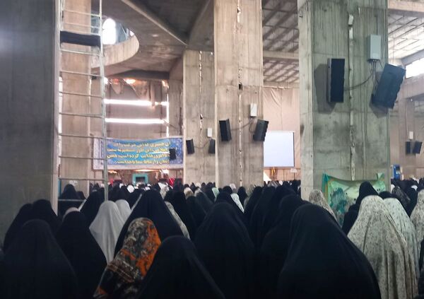نمازجمعه عبادی و سیاسی هفته دوم بهمن ماه