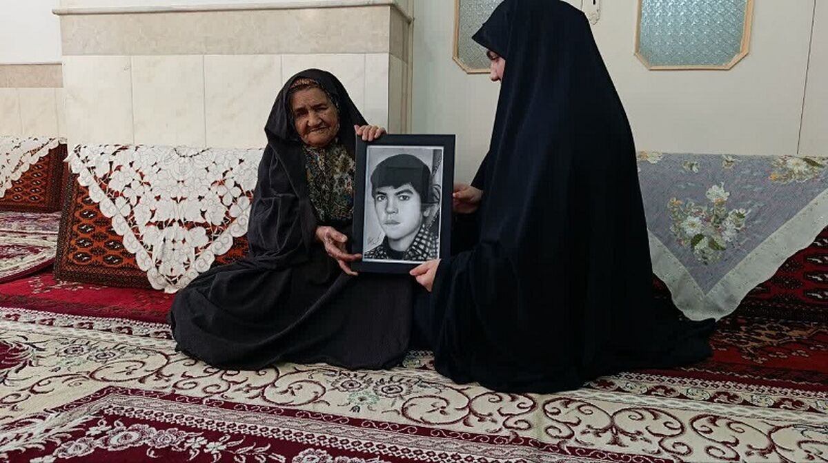 تقدیر از مادر شهید «علی اکبر خداداد» به مناسبت سالروز وفات حضرت ام‌البنین (س)
