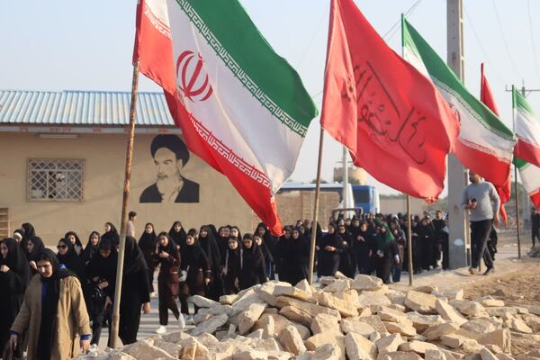 شهدای غواصِ دست‌بسته، میزبان کاروان راهیان نور دانش‌آموزان دختر کوهدشت در علقمه