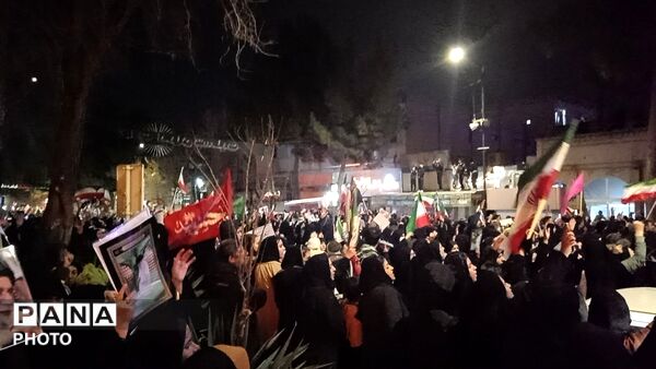 خروش مردم بصیر و عزادار شهرستان نیشابور در چهارمین روز از عزای سالار شهیدان انقلاب اسلامی 