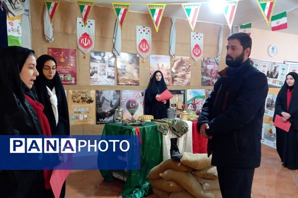 اجرای طرح ملی مدرسهٔ انقلاب در دبیرستان شهدای محراب شهرستان قرچک 