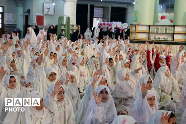 جشن تکلیف دختران؛ گامی معنوی در مسیر آرمان‌های تربیتی