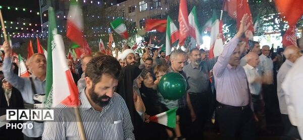 حضور مردم کرج در صد و هشتاد و یکمین خروش حماسی