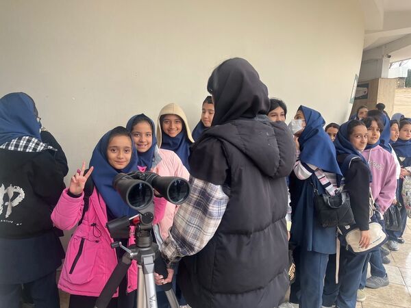 آشنایی با صور فلکی در اردوی علمی انگاریوم دانشگاه فردوسی
