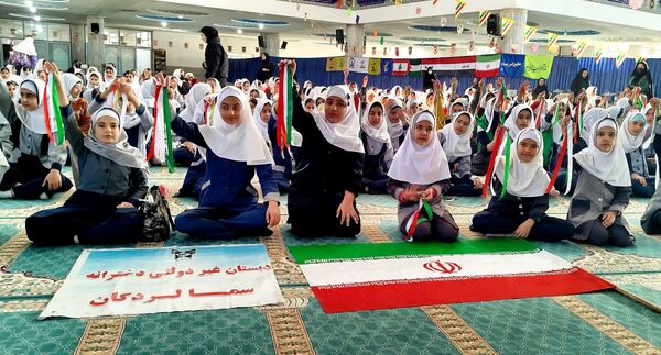 برگزاری همایش «یاوران انقلاب، پیشتازان مقاومت» در شهرستان لردگان