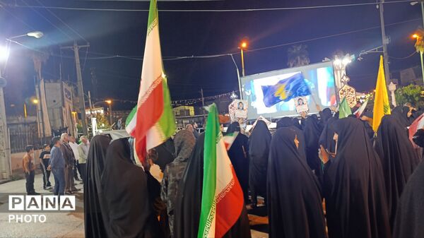 تجمع مردمی در پلدختر برای حمایت از ایران