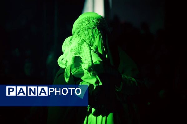 نمایش کاروان عاشقی در کرج 