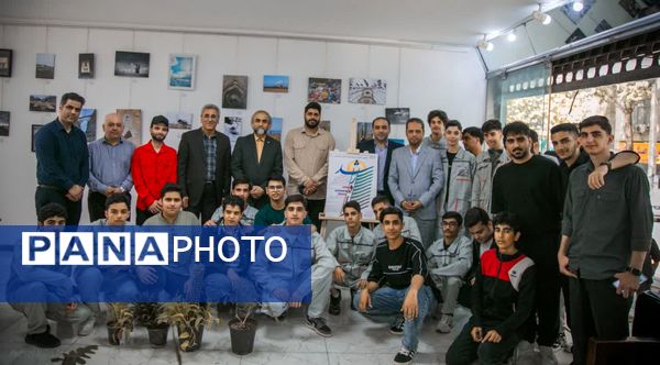 نمایشگاه آثار هنرهای تجسمی در ساری