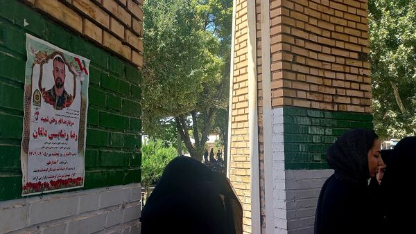 آیین سنتی «گل مالی» در روز عاشورا