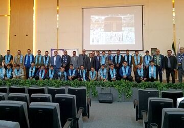 بدرقه‌ دانش‌آموزان منتخب سازمان دانش‌آموزی اردبیل به سرزمین وحی 