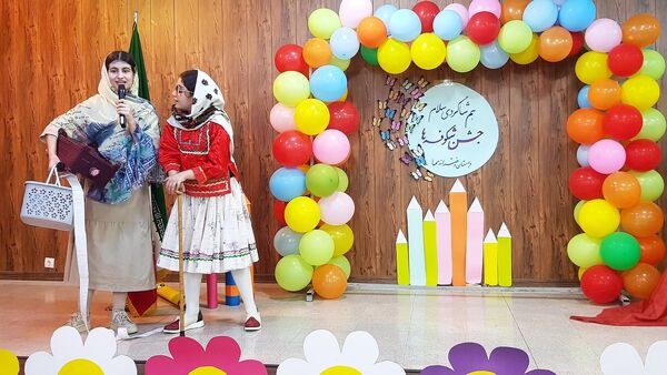 جشن شکوفه‌های دبستان دخترانه سما شیروان 