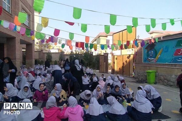 گرامیداشت روز جهانی تخم‌مرغ در مدرسه شهید حسین اسماعیلی عقدا